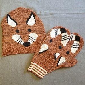 Fox hat and mittens set